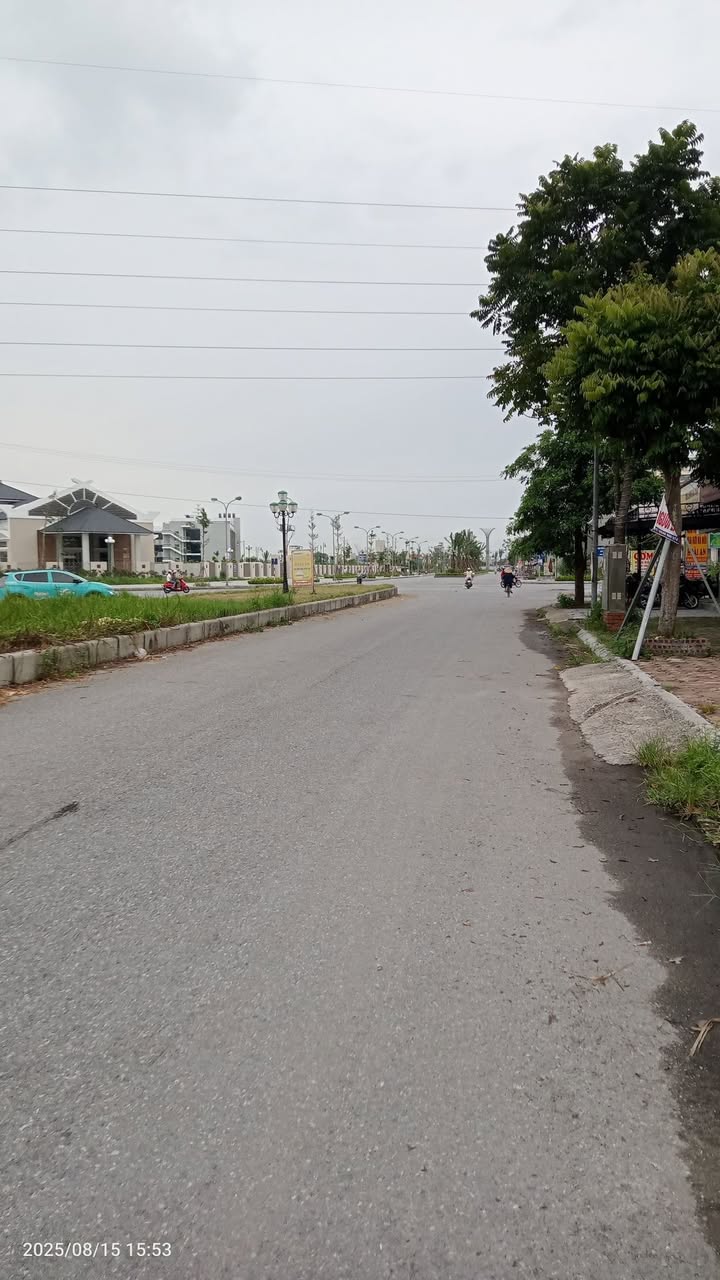 Bán đất Võ Chí Công, Mỹ Trung 75m² giá 4.6 tỷ - Đường rộng 28m, thuận tiện xây dựng!