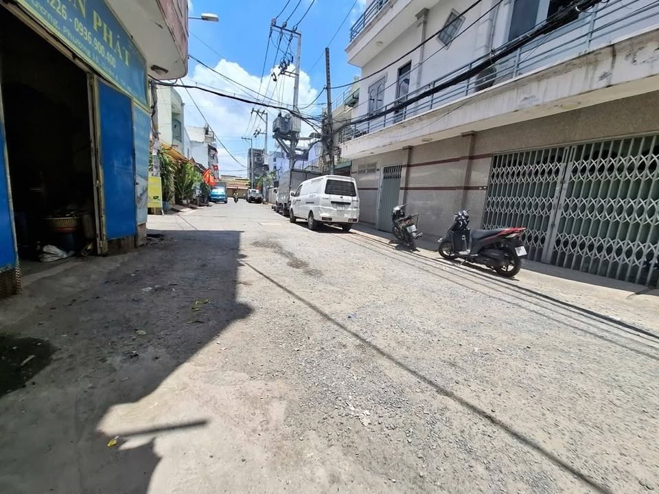 Nhà phố quận 8 68m² giá 5.45 tỷ - Hẻm xe hơi vào tận nhà, cho thuê ổn định!