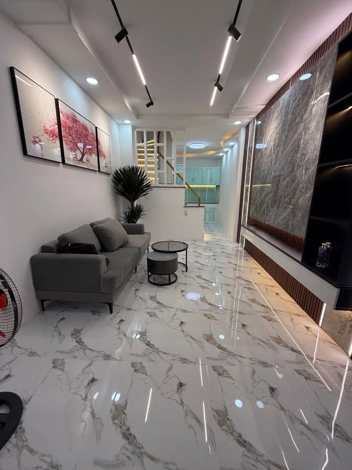 Nhà Gò Vấp - Lê Văn Thọ 27.9m² giá 4 tỷ - Sẵn sàng vào ở với nội thất đầy đủ!