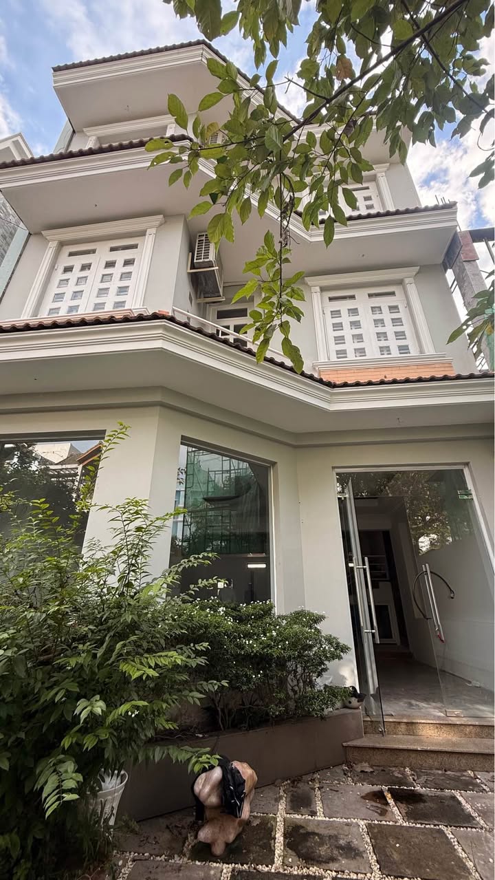 Villa cho thuê Lương Định Của, An Phú 160m² giá 45 triệu - Không gian lý tưởng cho văn phòng và showroom!