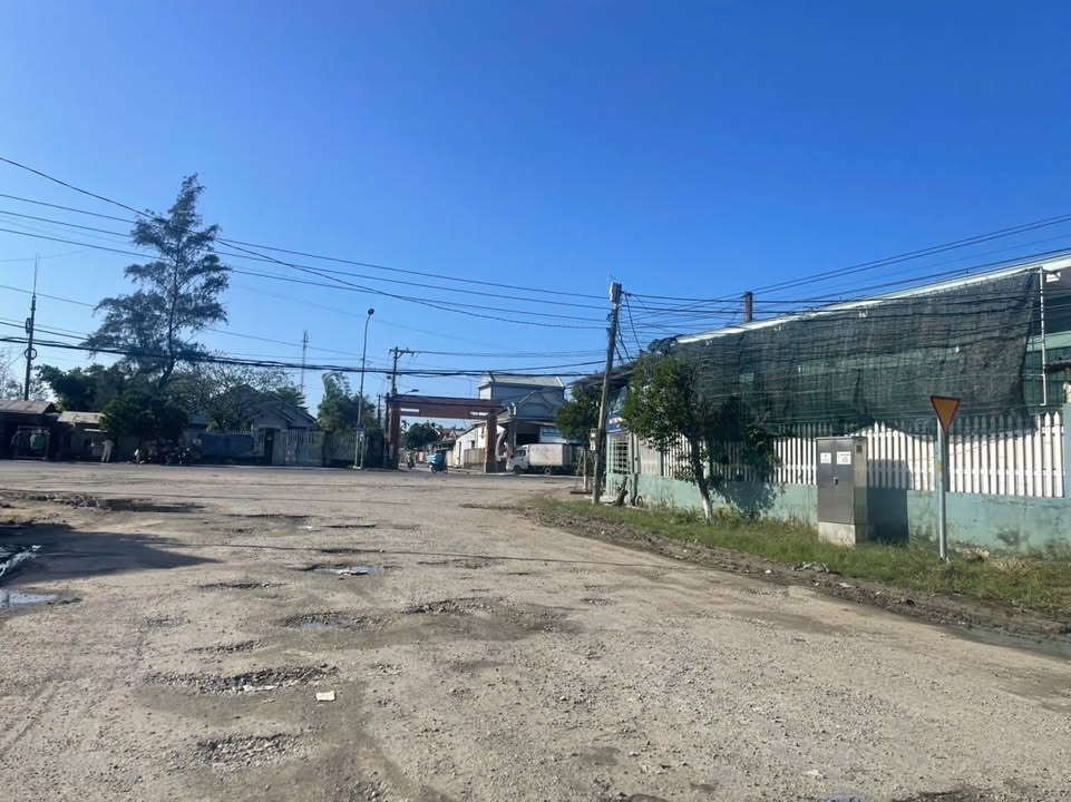 FrontHouse Đoàn Trực, Huế 160m² giá 16 triệu - Vị trí đắc địa cho kinh doanh!