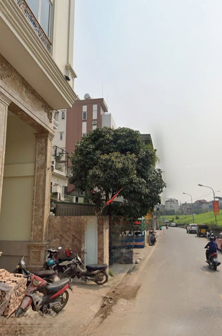 Bán nhà mặt phố Ngọc Thụy, Long Biên 111m² giá 44.3 tỷ - Đón đầu quy hoạch ven sông!