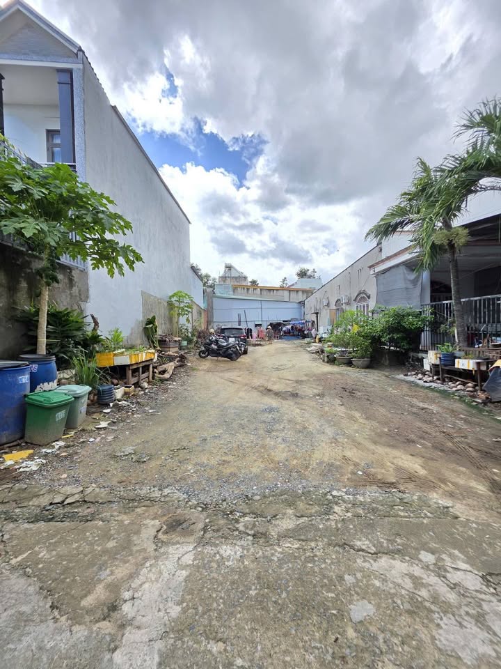 Đất thổ cư 150m² tại Dĩ An - Giá chỉ 3.85 tỷ - Tiềm năng sinh lời cao!