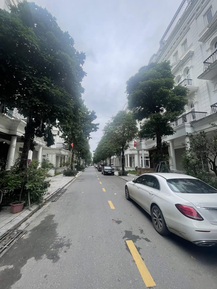 Bán nhà mặt phố Louis Đại Mỗ 105m² giá chỉ 2x tỷ - Đầu tư sinh lời ngay!