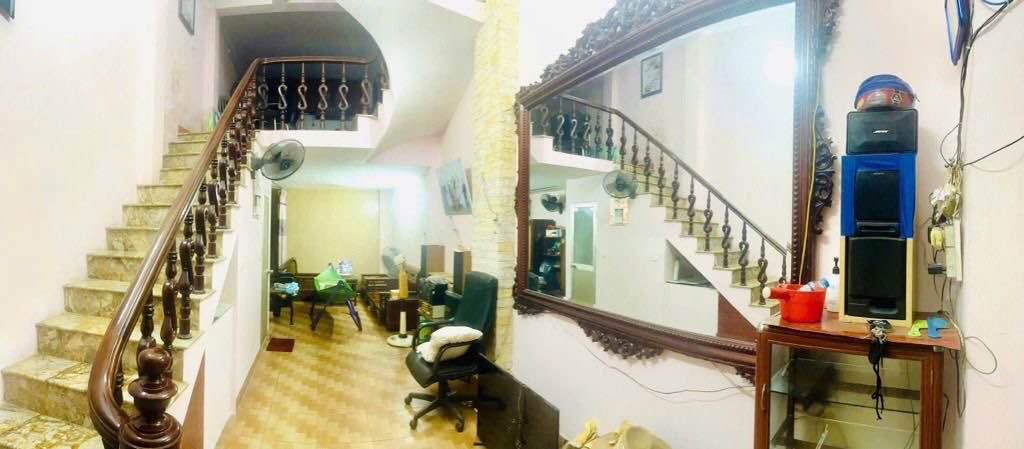 Nhà Định Công Thượng 35m² giá 5 tỷ - Kinh doanh sầm uất, ô tô tránh