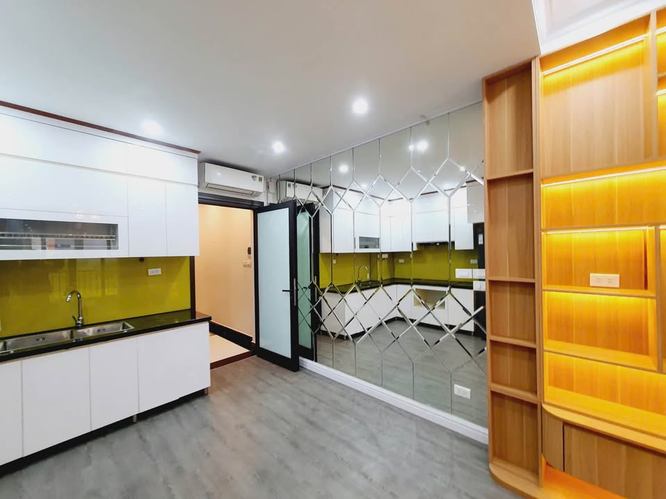 Nhà 4 tầng đường Trịnh Văn Bô 41m² - Sẵn sàng ở ngay!