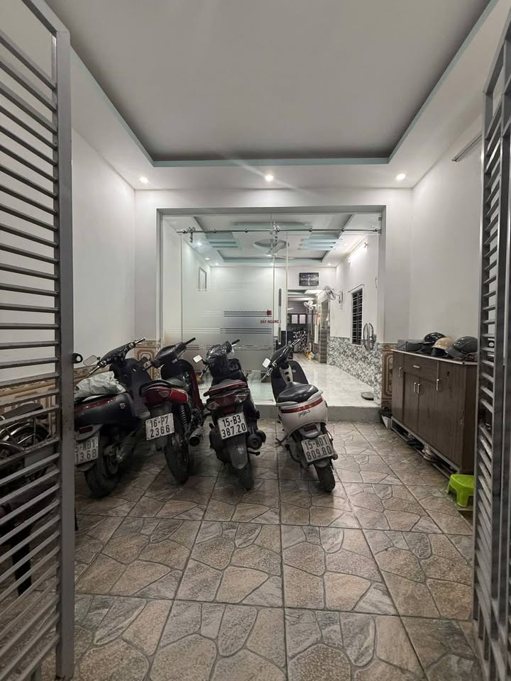 Nhà 2 tầng Lãm Hà, Kiến An, Hải Phòng 64m² giá 1.25 tỷ - Gần bệnh viện và cầu Niệm