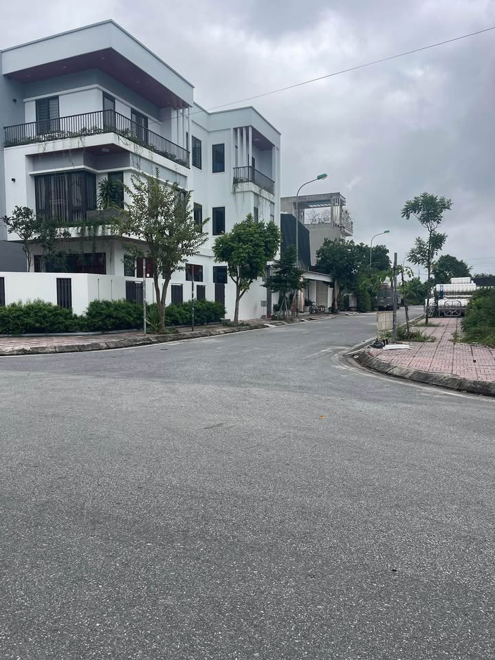 Đất nền TDC Đông Mỹ Thái Bình 90m² giá 2 tỷ - Sổ đỏ chính chủ trao tay!