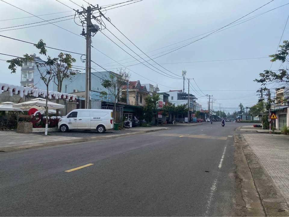 Đất Bảo Lộc 190m² giá thỏa thuận - Khu buôn bán sầm uất!