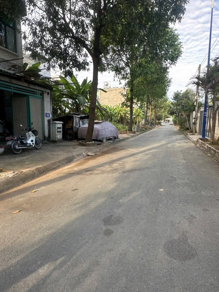 Lô đất KDC Bình Nguyen Dĩ An 101m² giá 5.4 tỷ - Hướng Bắc, đầy tiềm năng phát triển!