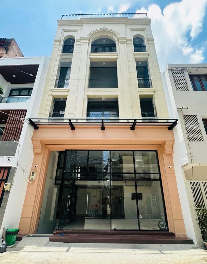 Nhà phố cho thuê mặt tiền Trường Chinh, Tân Bình 500m² giá 70 triệu - Cơ hội vàng cho kinh doanh!