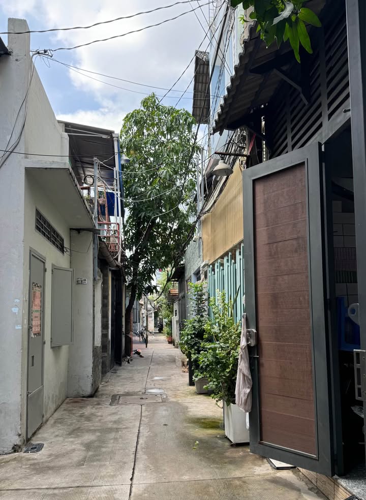 Nhà bán quận Tân Bình 56m² giá 5.1 tỷ - Gần nhà ga T3 tiện lợi!