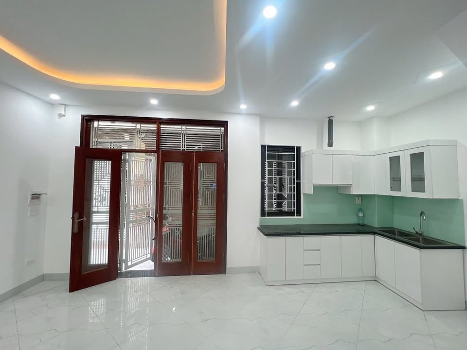 Nhà phố Mỗ Lao Hà Đông 35m² giá 6.95 tỷ - Thiết kế hiện đại, sổ đỏ chính chủ!