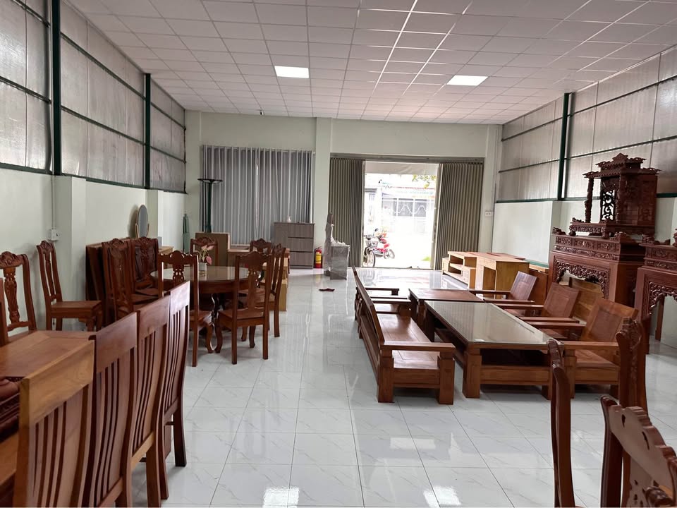 Nhà mặt tiền kinh doanh Vành Đai 14/26, xã Ea Tu, 160m² - Cơ hội đầu tư tuyệt vời!