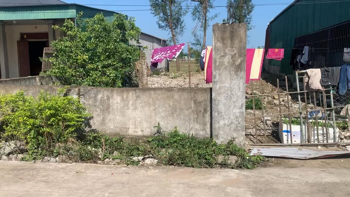 Đất nở hậu thôn Thanh Quang, Thạch Lạc 207.8m² giá 1.7 tỷ - Cơ hội đầu tư tuyệt vời!