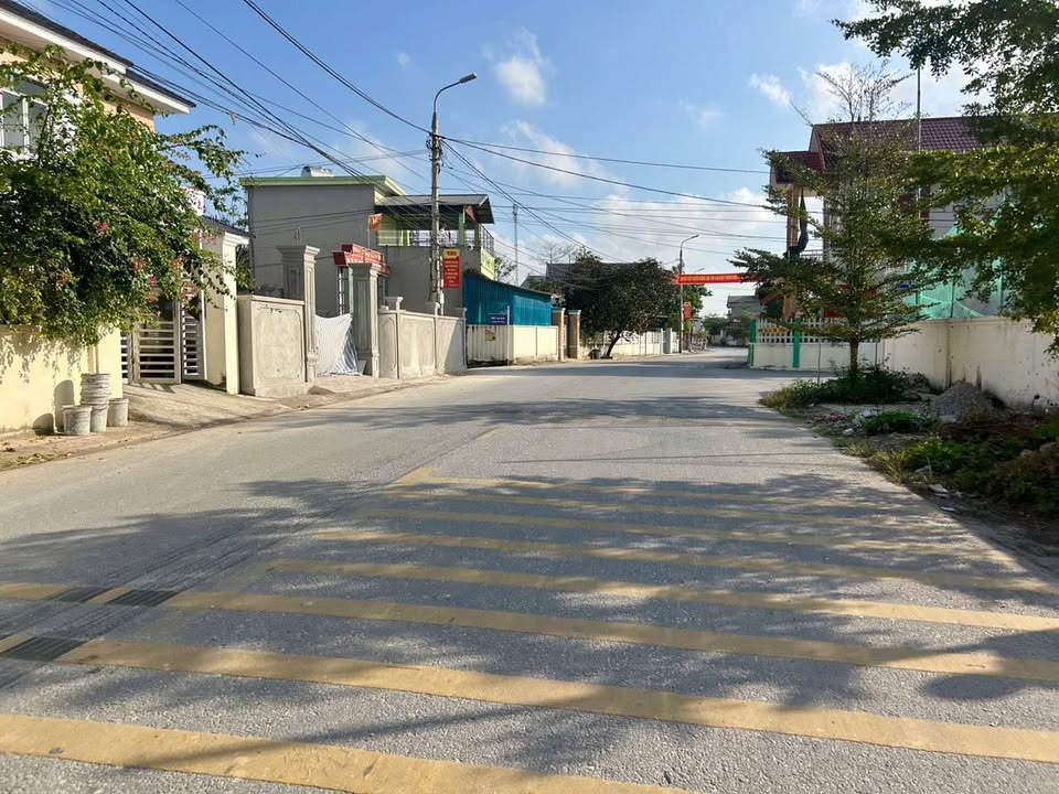 Đất nền kinh doanh sầm uất tại Đông Quang, Thanh Hóa 127m² giá 1 tỷ - Đầu tư sinh lời ngay!