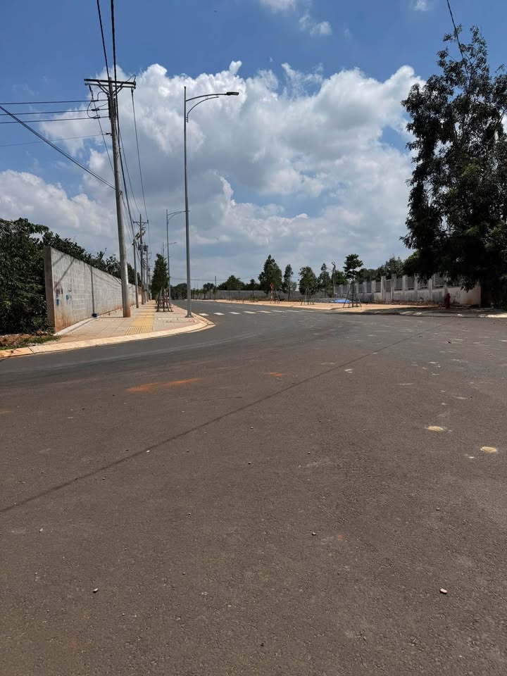 Lô đất góc 2 mặt tiền đường nhựa KDC Long Phước, TP. Bà Rịa 407m² giá 2.6 tỷ - Cơ hội đầu tư tuyệt vời!