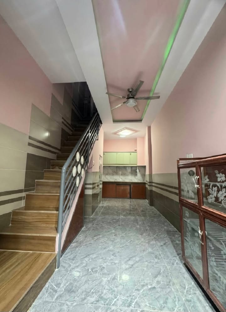 Nhà 4 tầng đường Chiến Lược, Bình Tân 28m² giá 3.55 tỷ - Ô tô vào tận nơi!