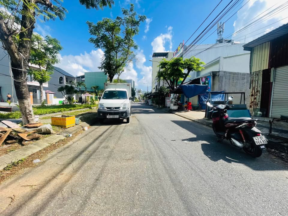 Đất nền đường Nguyễn Đức Thiệu, Cẩm Lệ 100m² giá 5.6 tỷ - Vị trí đẹp, gần chợ và trường học!