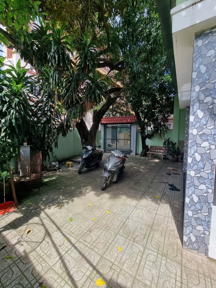 Nhà riêng Phường 7 Gò Vấp 210m² giá 16.9 tỷ - Cực đẹp, sạch sẽ, chính chủ!