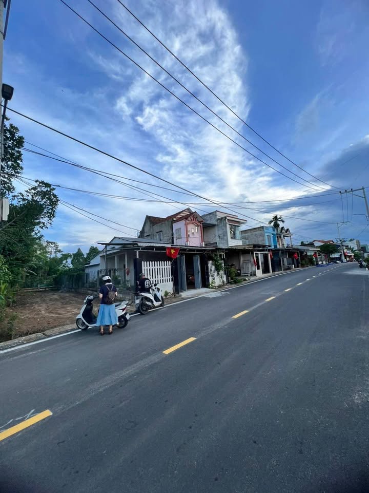 Đất nền Nam Kỳ Khởi Nghĩa Đà Nẵng 140m² giá 2.2 tỷ - Mặt tiền kinh doanh sầm uất!