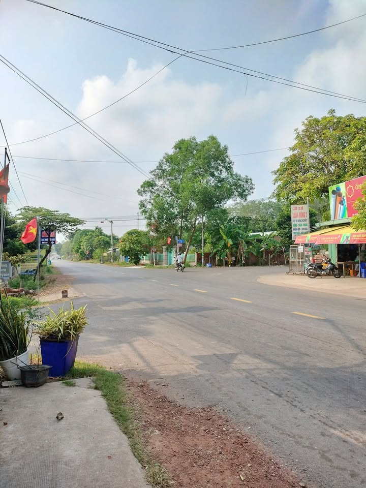 Đất An Linh, Phú Giáo 340m² giá 560 triệu - Mặt tiền kinh doanh sầm uất!