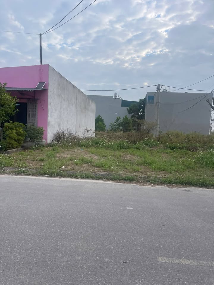 Đất nền Chí Linh Hải Dương 90m² giá 2 tỷ - Kinh doanh sầm uất ngay mặt QL 37!