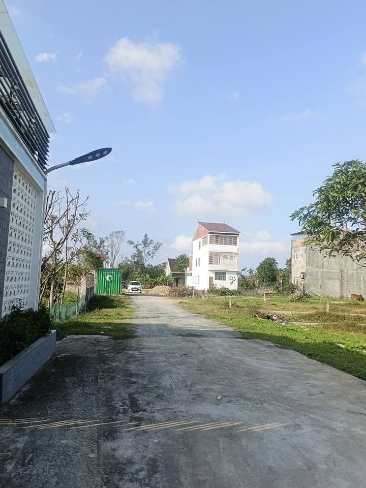 Đất nền tại Xóm Kim Phúc, xã Nghi Ân, TP Vinh 111.6m² giá 2 tỷ - Vị trí đắc địa, cơ hội đầu tư hấp dẫn!