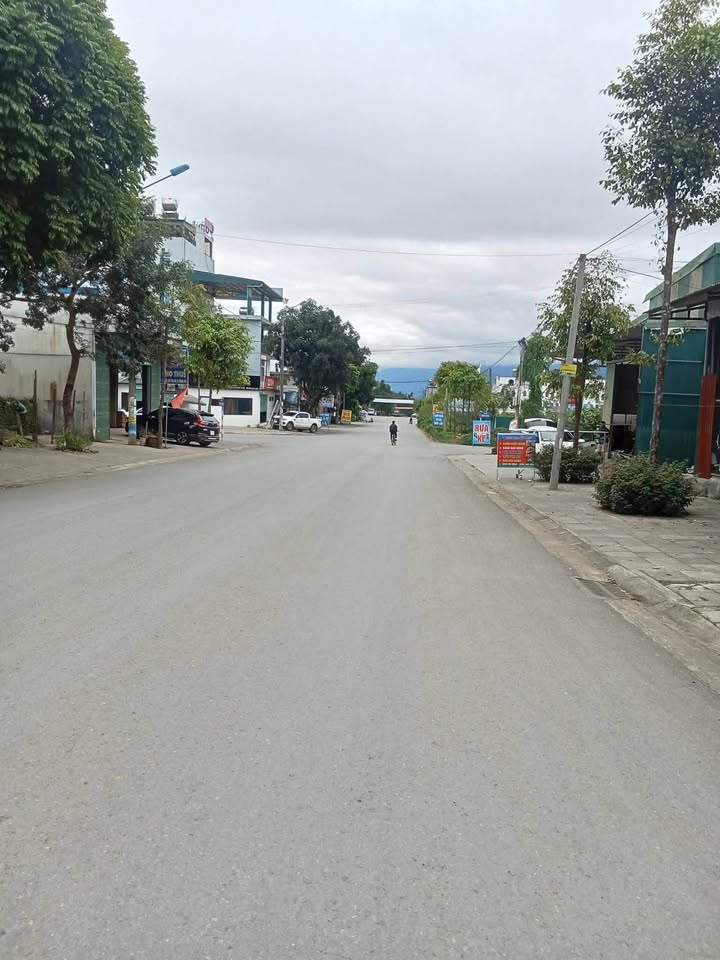 Đất nền Tân Phong Lai Châu 115m² giá 1 tỷ - Tiềm năng phát triển cao!