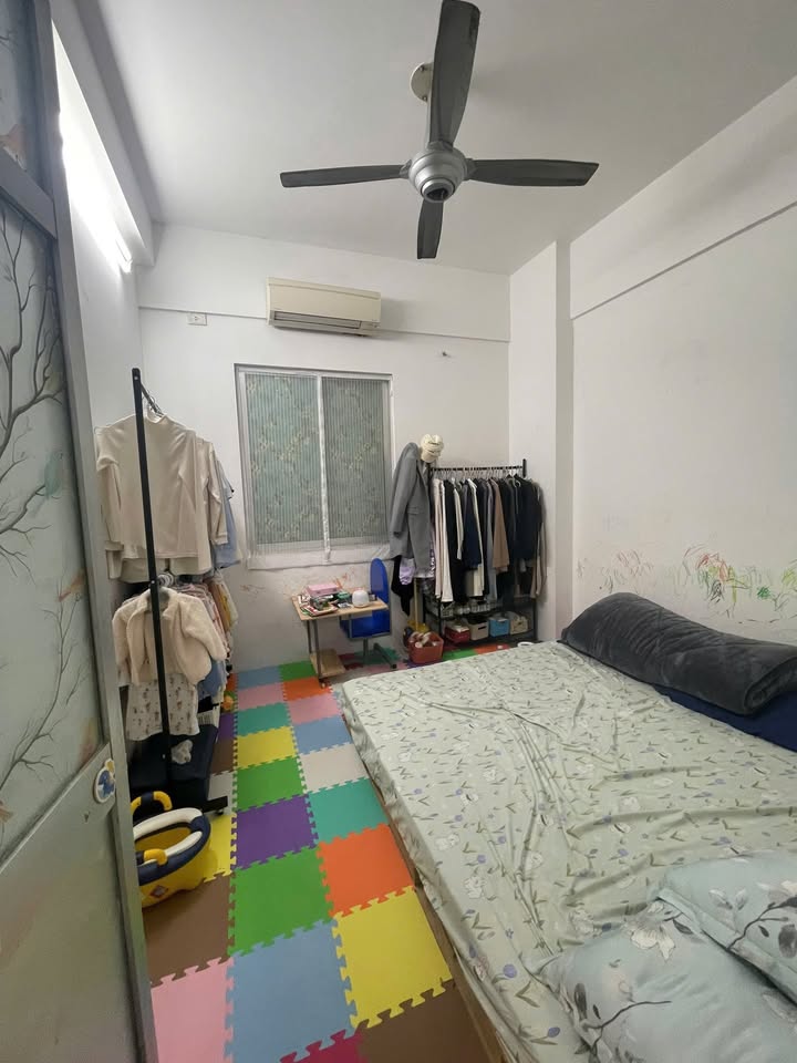 Căn hộ chung cư A6C Nam Trung Yên 42m² giá 3 tỷ - Sổ đỏ chính chủ, giao dịch ngay!
