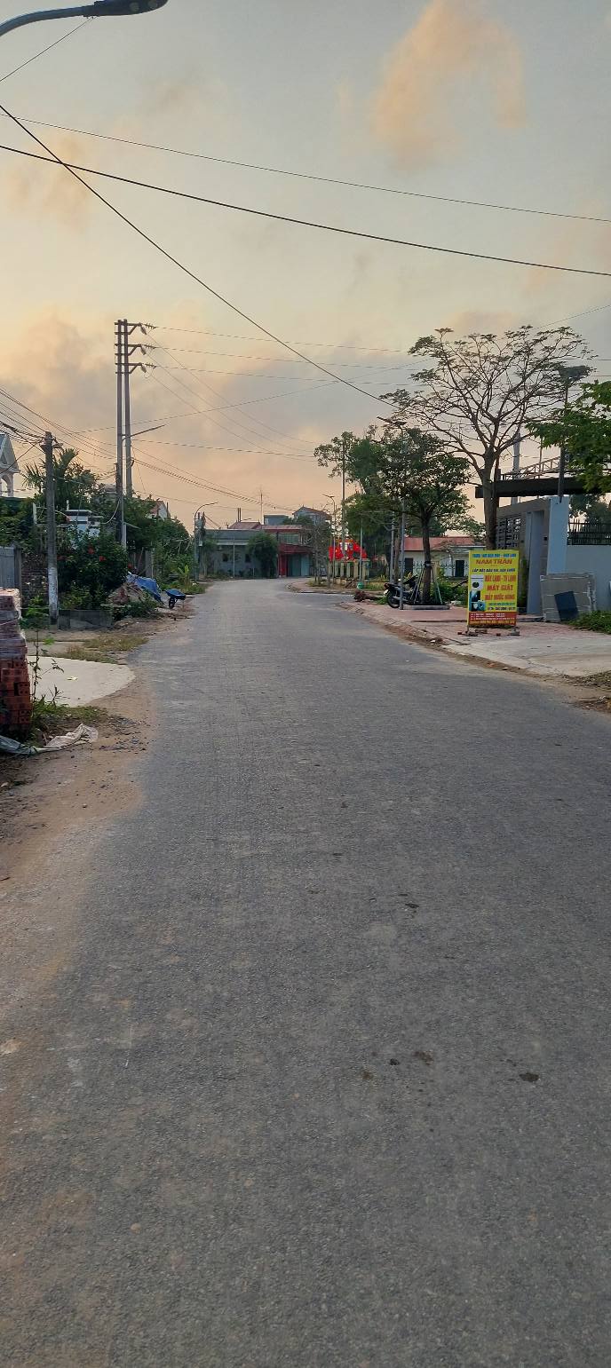 Đất nền Dân Chủ, Hưng Hà 125m² giá thỏa thuận - Vị trí vàng gần trường học!