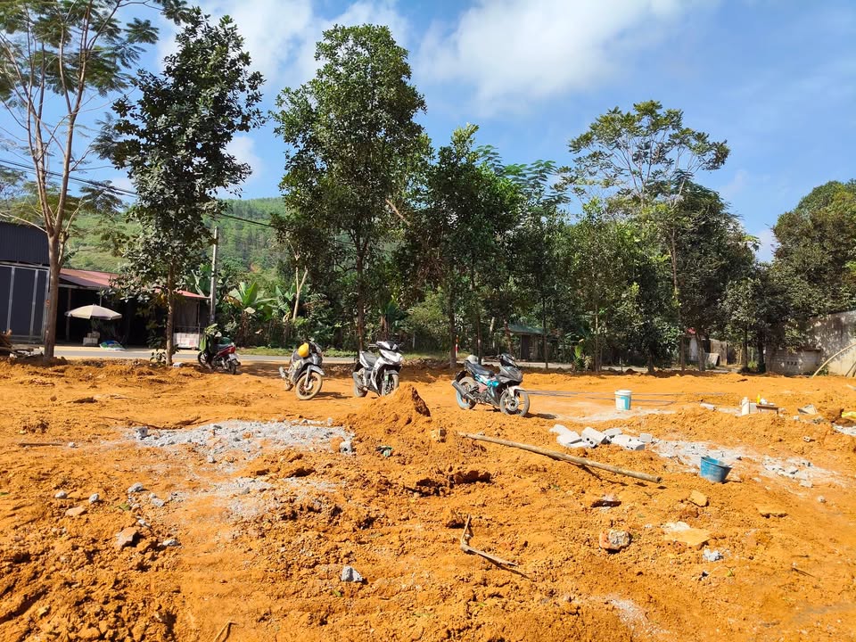 Đất mặt đường Hồ Chí Minh, Minh Sơn 1325m² - Mặt bằng siêu vip cho kinh doanh!