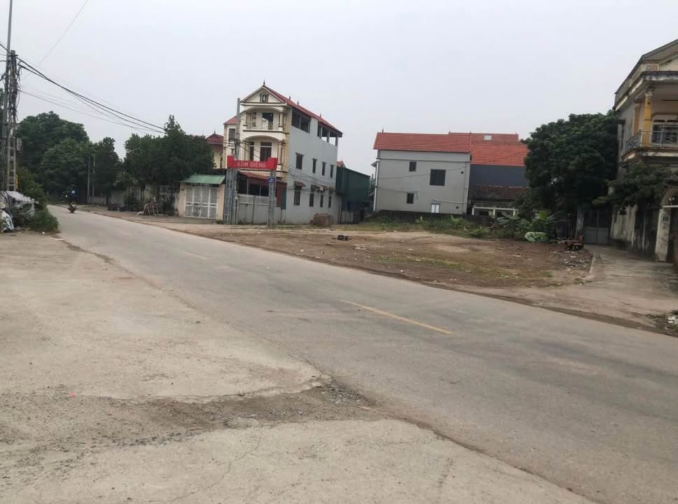 Đất mặt tiền Quốc lộ 32, Phúc Thọ 82m² giá 5 tỷ - Cơ hội đầu tư sinh lời cao!