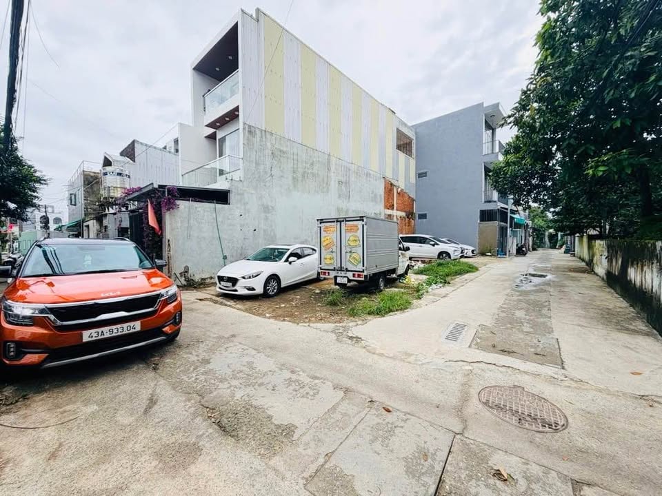 Nhà góc 2 mặt tiền kiệt Đà Nẵng 72m² giá 5.5 tỷ - Cơ hội đầu tư tuyệt vời!