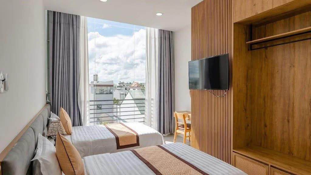 Khách sạn cho thuê khu vực Thùy Vân, Vũng Tàu - 48 phòng, chỉ cách biển 50m!