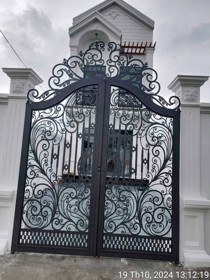 Nhà phố mới xây Đường Vành Đai 2, Sóc Trăng 170m² giá 2.79 tỷ - Phù hợp gia đình lớn!