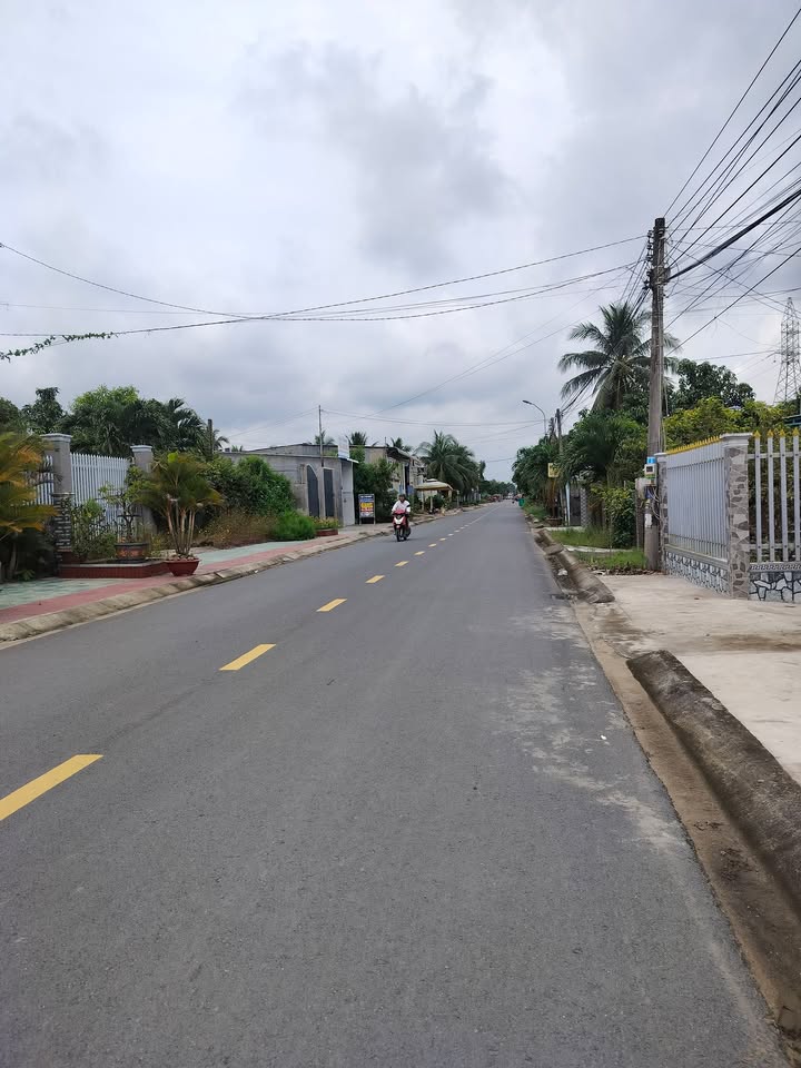 Đất thổ cư mặt tiền đường Huỳnh Văn Ngò 1350m² giá 3.3 tỷ - Cơ hội đầu tư hấp dẫn!