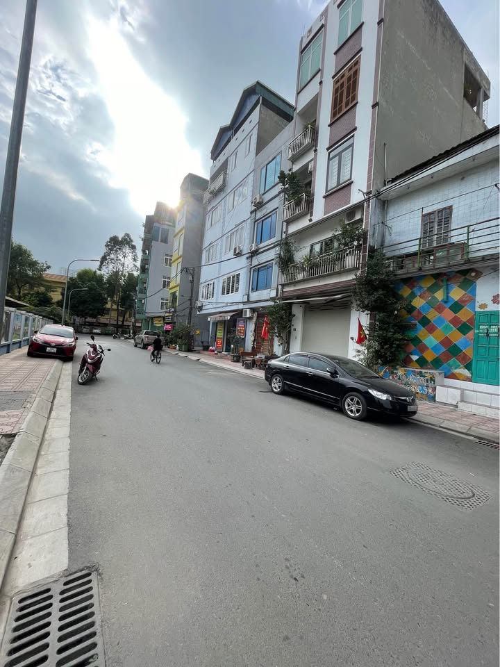 Đất nền Đông Ngạc 40m² giá thỏa thuận - Kinh doanh đắc địa ngay sát khu đô thị!