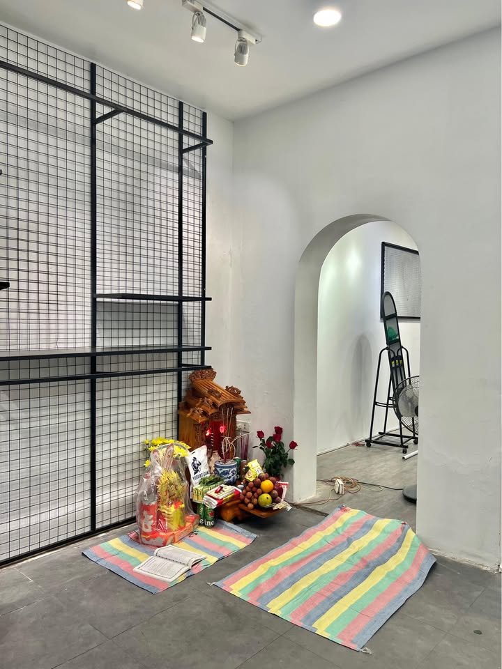 Cửa hàng thời trang tại Đặng Văn Ngữ, Đống Đa 40m² giá 16 triệu - Sang nhượng ngay!