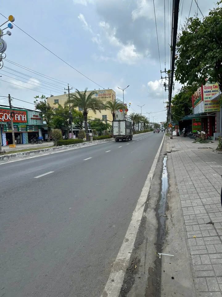 Đất nền mặt tiền đường Trần Hưng Đạo, phường Mỹ Thới, 76m² giá 3.05 tỷ - Cơ hội kinh doanh tuyệt vời!