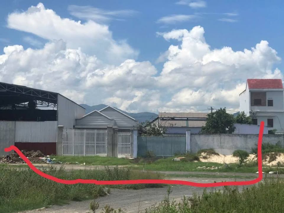 Đất nền Suối Hiệp, Diên Khánh 780m² giá 4.5 tỷ - Đường rộng xe container vào thoải mái!