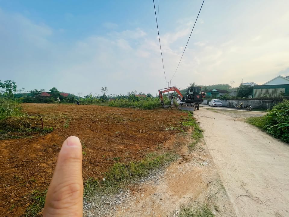 Đất Mỹ Thành Yên Thành 240m² - Gần Ủy ban và Trường học, Giá Thỏa Thuận!