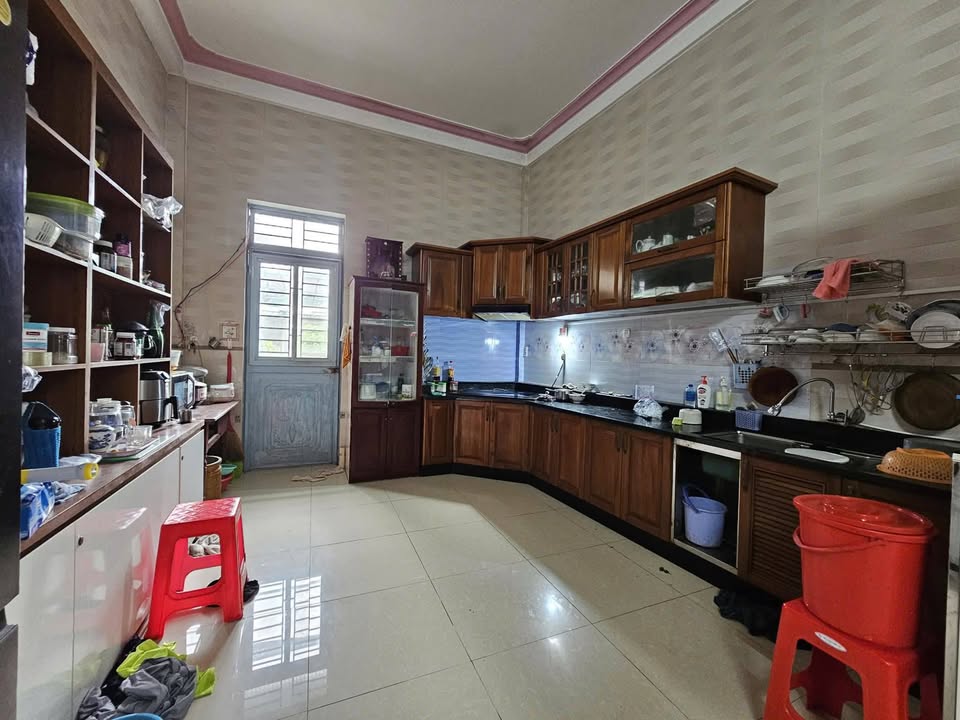 Nhà mặt tiền Nguyễn Thái Học Quy Nhơn 150m² giá 16 tỷ - Vị trí kinh doanh đắc địa!