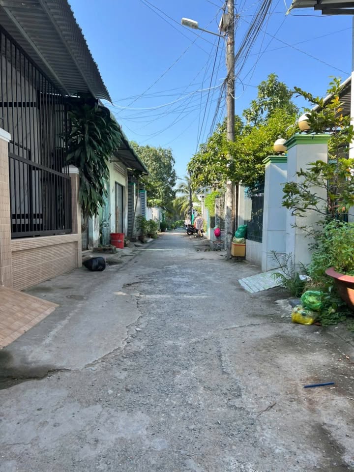 Nhà cho thuê KDC 3A An Bình 100m² giá 3.9 triệu - Full nội thất, ô tô vào tận cửa!