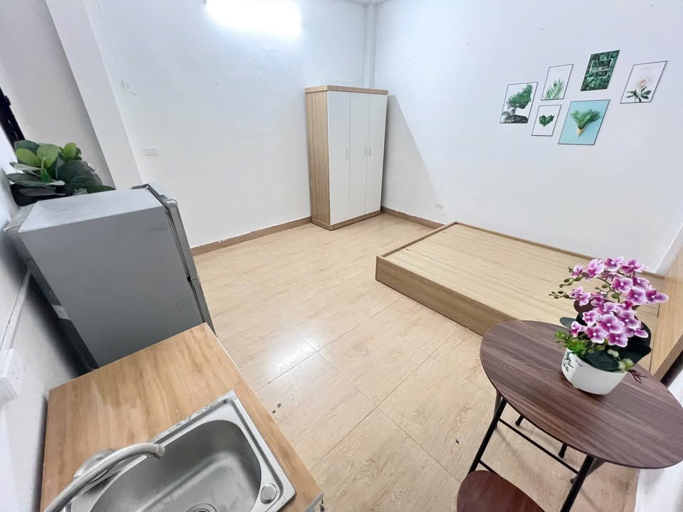 Căn hộ cho thuê đường Hồng Hà, Ba Đình 81m² giá 3.5 triệu - Đầu tháng 1 vào ở ngay!