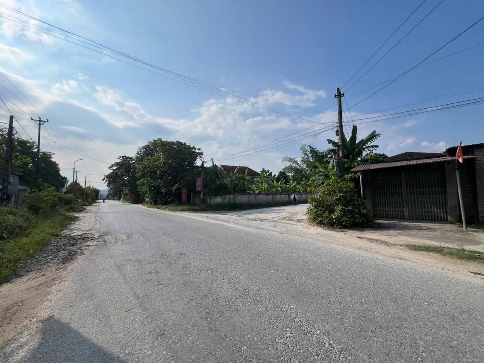 Đất nền 3 mặt tiền tại khu phố 7, Giáp Lai, Thanh Sơn - Pháp lý sổ đỏ, giá thương lượng!