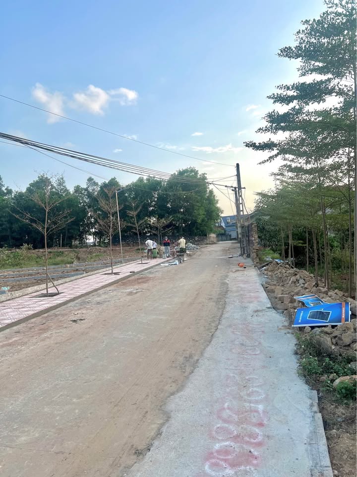 Đất nền khu dân cư Lan Mẫu 170m² giá 120 triệu - Pháp lý rõ ràng, cơ hội đầu tư hấp dẫn!