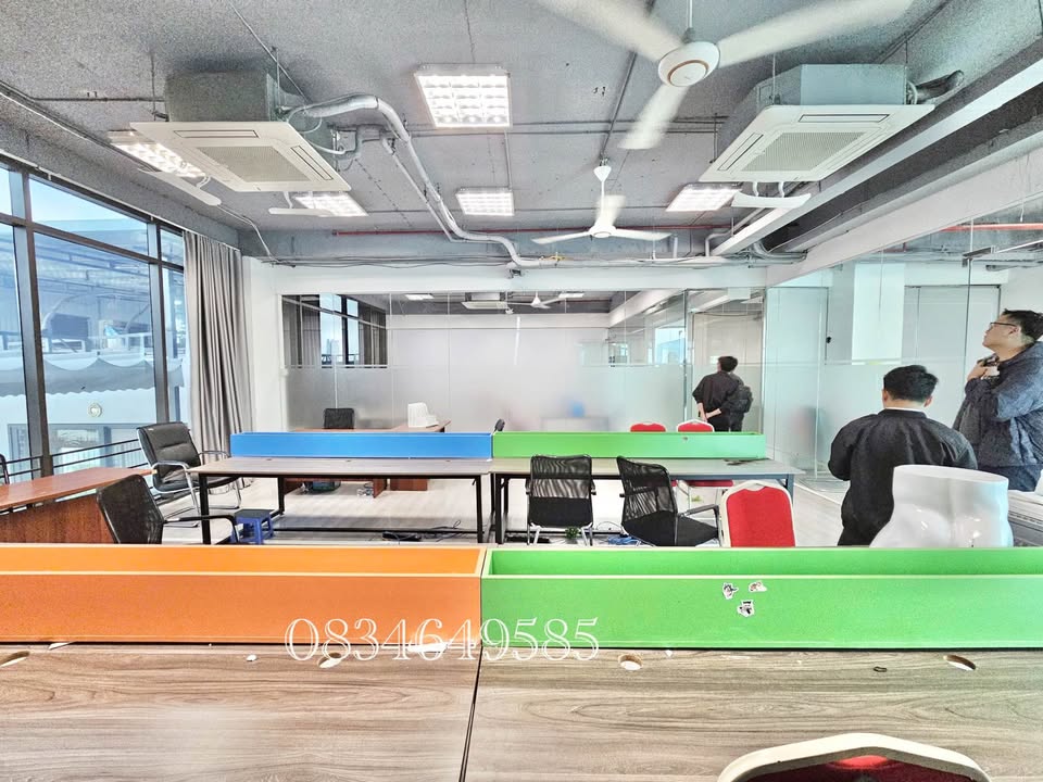Văn phòng cho thuê tại Vũ Phạm Hàm, Cầu Giấy 245m² - Giá chỉ 50 triệu/tháng!