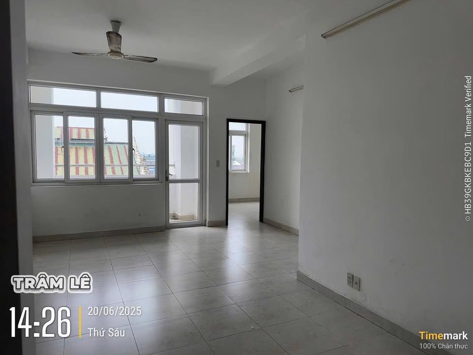 Chung cư Nhất Lan 2, Tân Tạo, Bình Tân 2PN giá 6.5 triệu - Căn góc thoáng đãng!