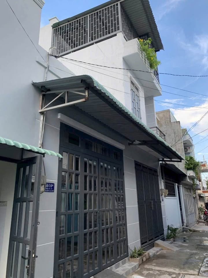 Nhà liền kề 110m² đường 182 quận 9 giá 7.5 tỷ - Đầu tư sinh lời, cho thuê ngay!